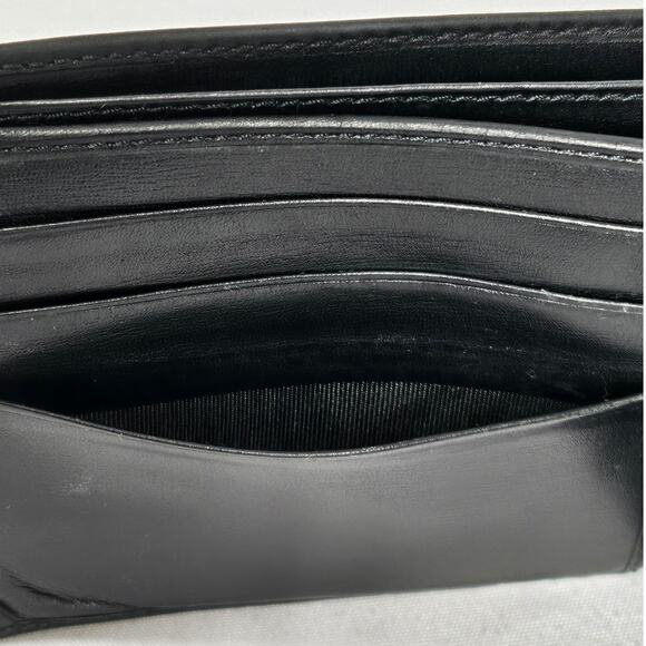 GUCCI VINTAGE MEN'S BLACK LEATHER BI-FOLD WITH COIN POCKET MADE IN ITALY - Picture 10 of 16